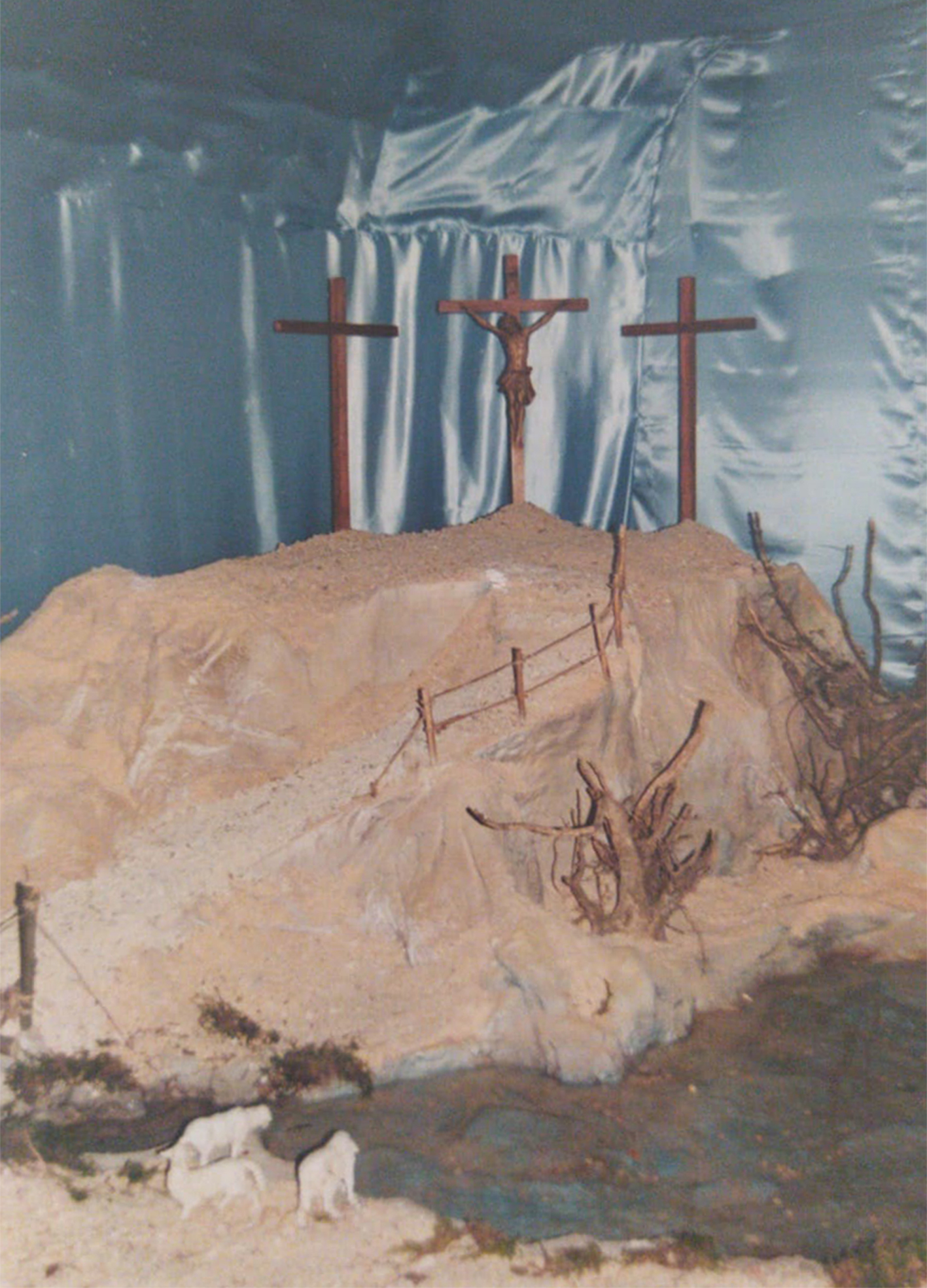 Presepio pasquale 2000 parrocchia di San Carlo Mogliano Veneto